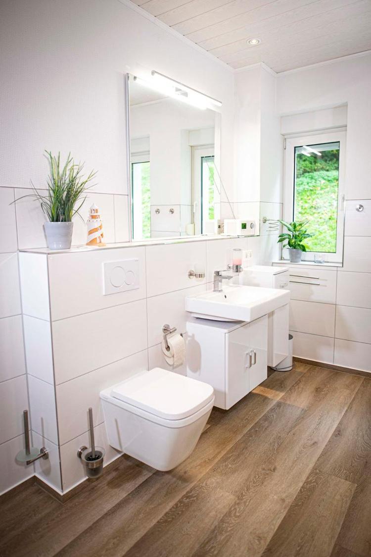 Seeblick Apartment *