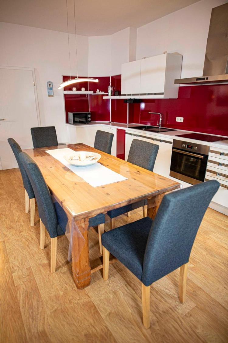Seeblick Apartment